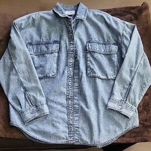 American Eagle Outfitters Light Blue Denim Shirt